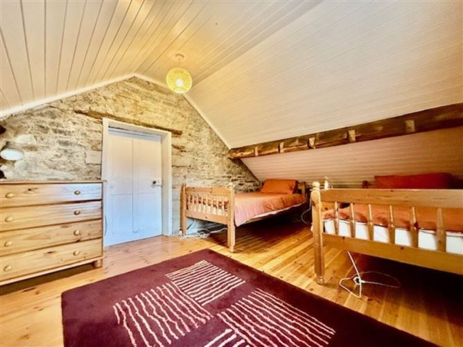 Cahermakerla, Lisdoonvarna, County Clare