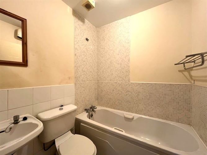 Marlfield Lawn, Kiltipper, Tallaght, Dublin 24