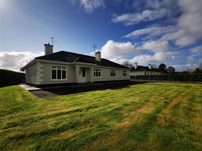 Hagfield, Charlestown, Co. Mayo Sherry FitzGerald Hanley 4473766 MyHome.ie Residential