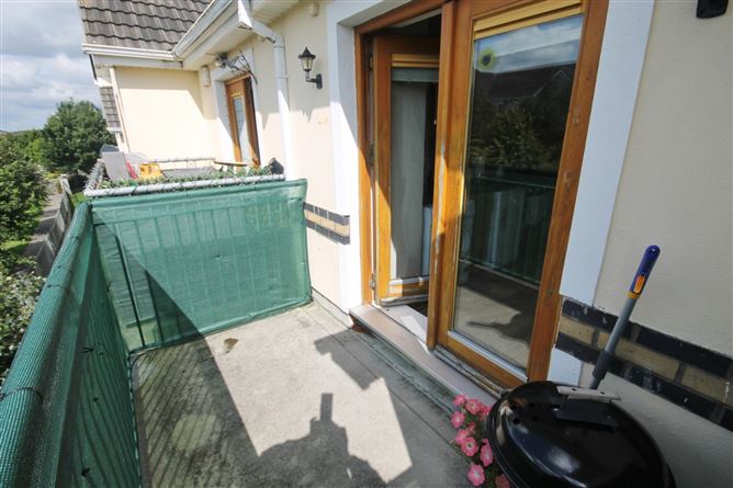 29 Marlfield Close, Kiltipper, Dublin 24