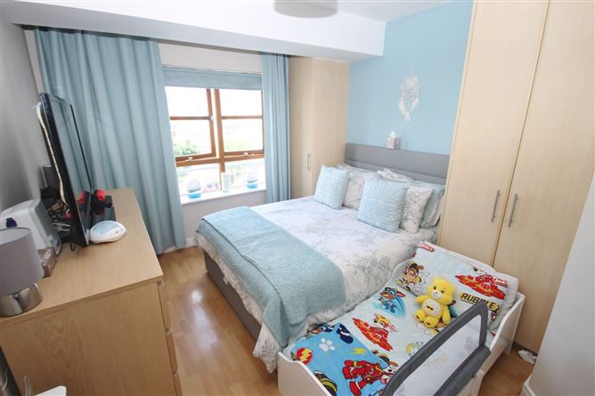 29 Marlfield Close, Kiltipper, Dublin 24