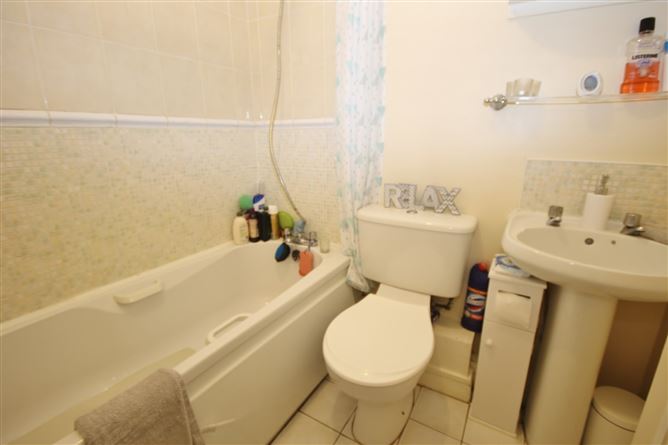 29 Marlfield Close, Kiltipper, Dublin 24