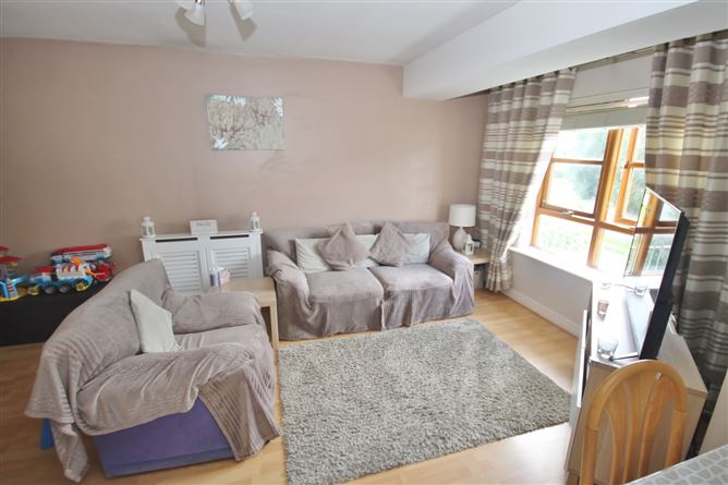 29 Marlfield Close, Kiltipper, Dublin 24
