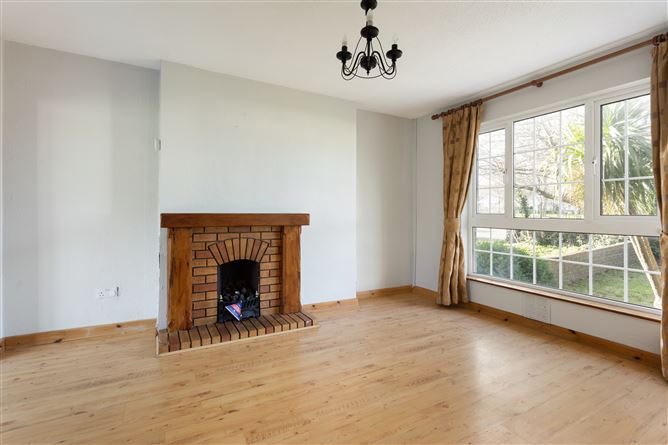7 Llewellyn Way, Rathfarnham, Dublin 16