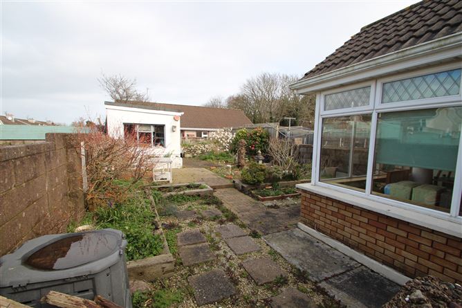 18 Cedarwood Avenue, Waterpark, Carrigaline, Cork