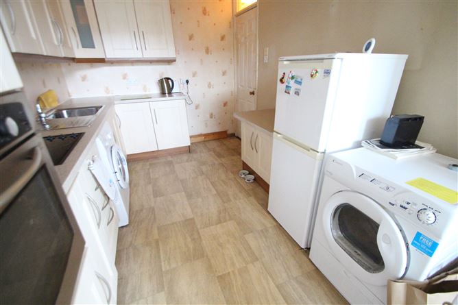 18 Cedarwood Avenue, Waterpark, Carrigaline, Cork