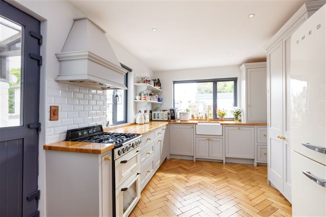 451 Carnlough Road, Cabra, Dublin 7