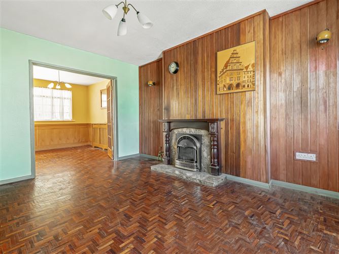 37 Pineview Avenue, Aylesbury, Dublin 24 Byrne Malone Estate Agents