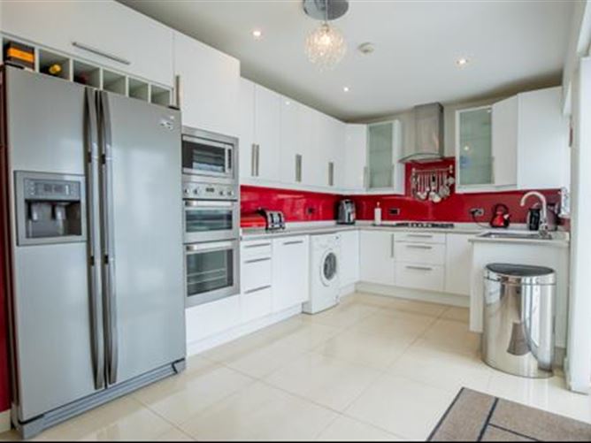 6 Ardamine Grove, Ardamine, Wexford