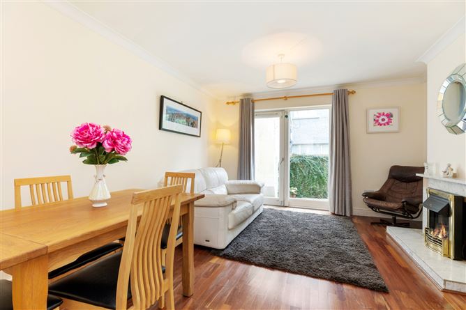 1 Richmond Green, Monkstown, Co. Dublin