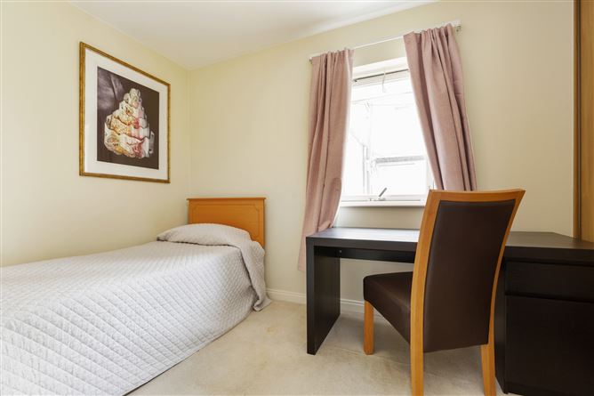 1 Richmond Green, Monkstown, Co. Dublin