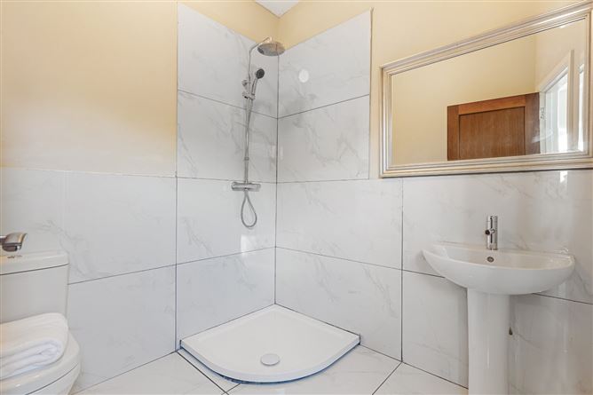 Villamarie, Commons Road, Shankill, Dublin 18