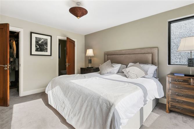 Villamarie, Commons Road, Shankill, Dublin 18