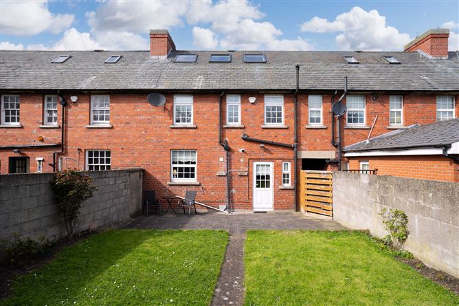 56 Iveagh Gardens, Crumlin,   Dublin 12
