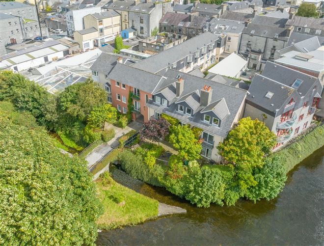 Apartment, 20 Ruxton Court, 35-37 Dominick Street, Galway City, Co. Galway