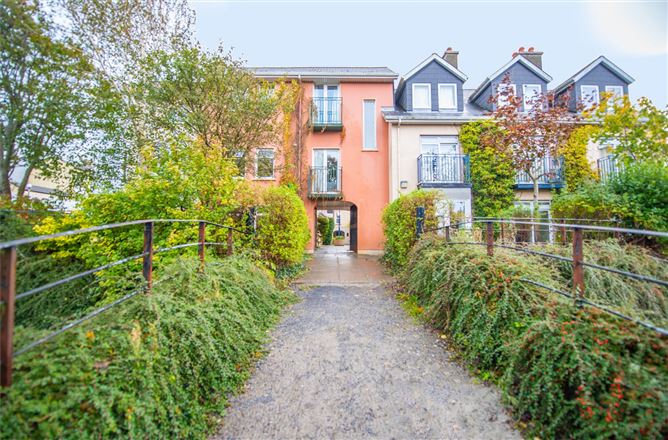 Apartment, 20 Ruxton Court, 35-37 Dominick Street, Galway City, Co. Galway