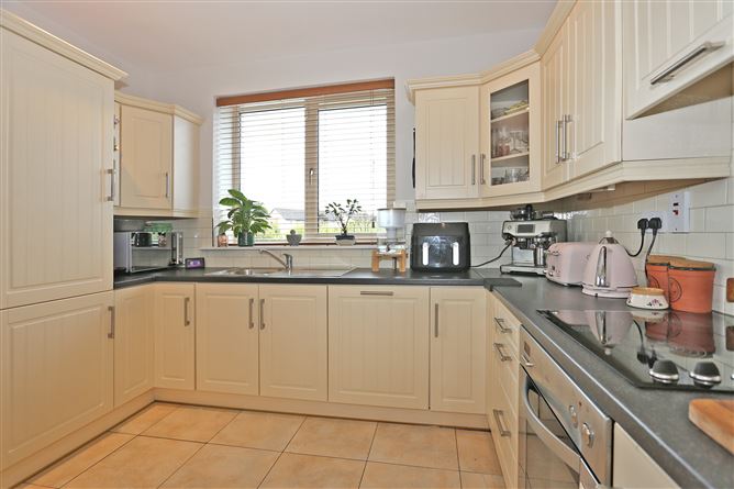 42 Alandale Square, Ashbourne Avenue,, South Circular Road, Limerick