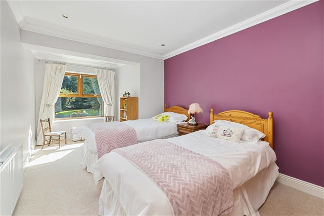 Oakvale Lodge, Clownings, Straffan, Kildare