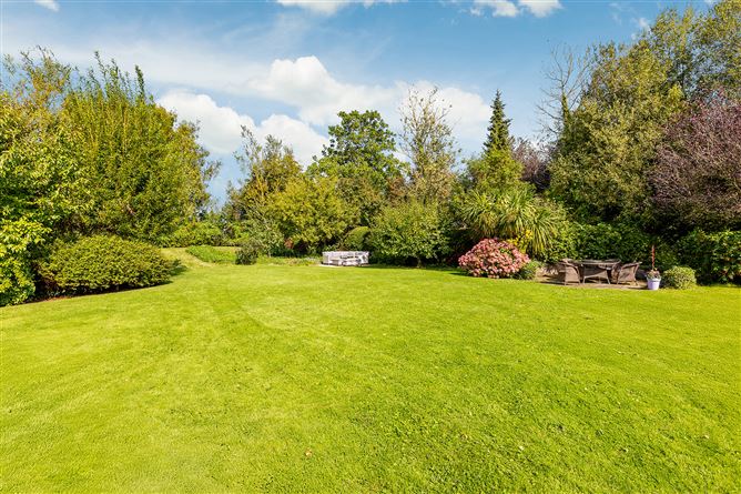 Oakvale Lodge, Clownings, Straffan, Kildare