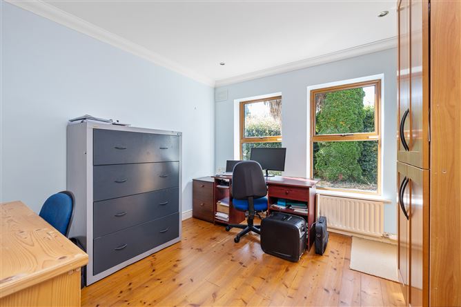 Oakvale Lodge, Clownings, Straffan, Kildare