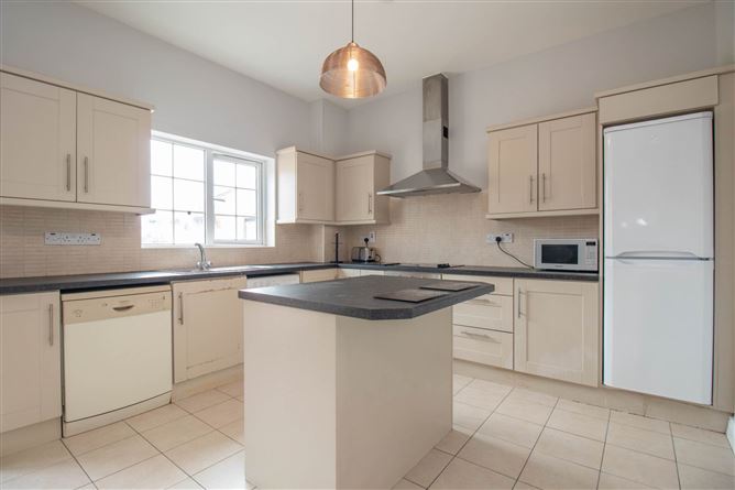 28 Apt Stonebridge Court, Railway Road, Cavan, County Cavan