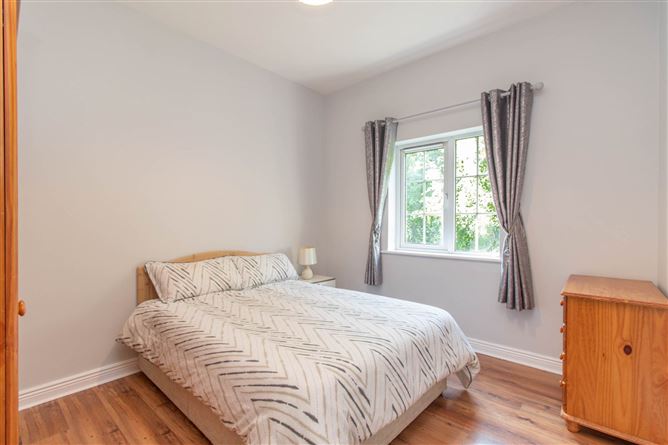 28 Apt Stonebridge Court, Railway Road, Cavan, County Cavan