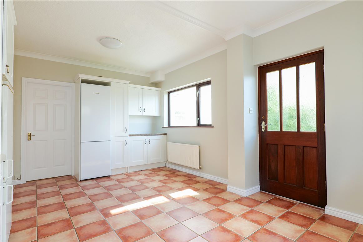 23 Ashleigh Grove, Ballymoneen Road, Knocknacarra, Galway 23 Ashleigh Grove, Ballymoneen Road, Knocknacarra, Galway
