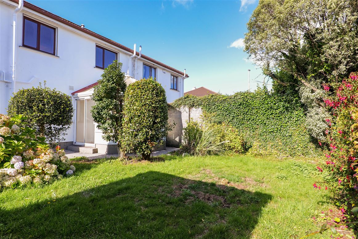 23 Ashleigh Grove, Ballymoneen Road, Knocknacarra, Galway 23 Ashleigh Grove, Ballymoneen Road, Knocknacarra, Galway