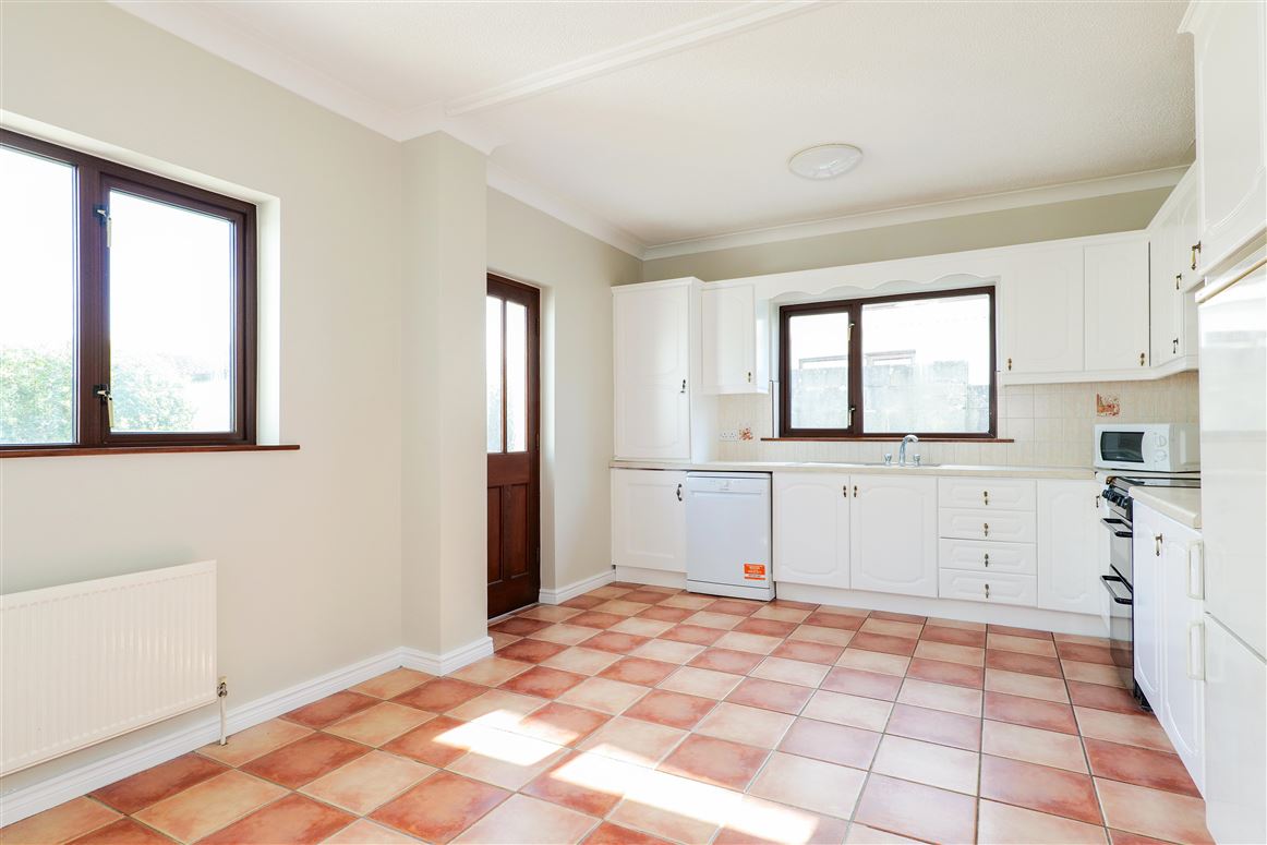 23 Ashleigh Grove, Ballymoneen Road, Knocknacarra, Galway 23 Ashleigh Grove, Ballymoneen Road, Knocknacarra, Galway