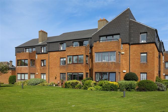 Apartment 10 Radcliffe, Block A, Binn Eadair View, Sutton, Dublin 13
