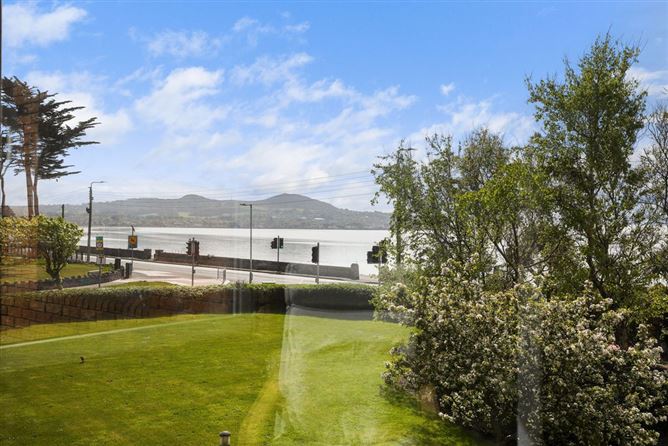 Apartment 10 Radcliffe, Block A, Binn Eadair View, Sutton, Dublin 13