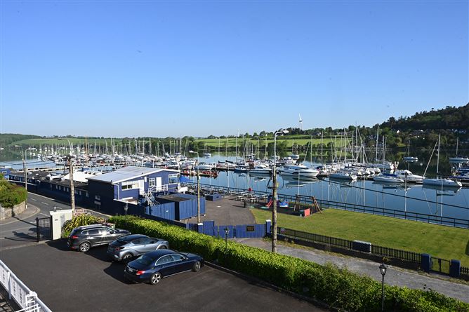 Apartment 9, The Grand, Crosshaven, Cork