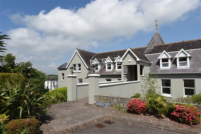 Apartment 9, The Grand, Crosshaven, Cork