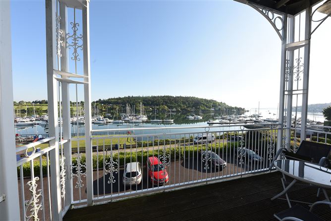 Apartment 9, The Grand, Crosshaven, Cork