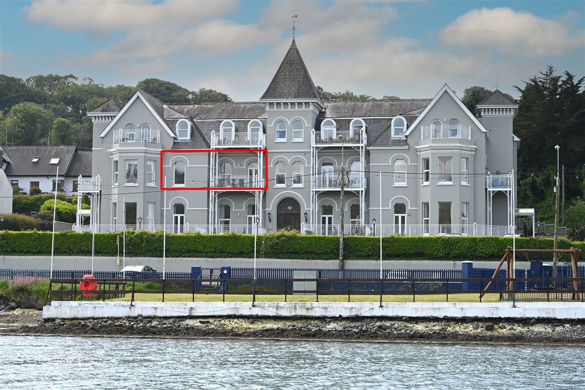 Apartment 9, The Grand, Crosshaven, Cork