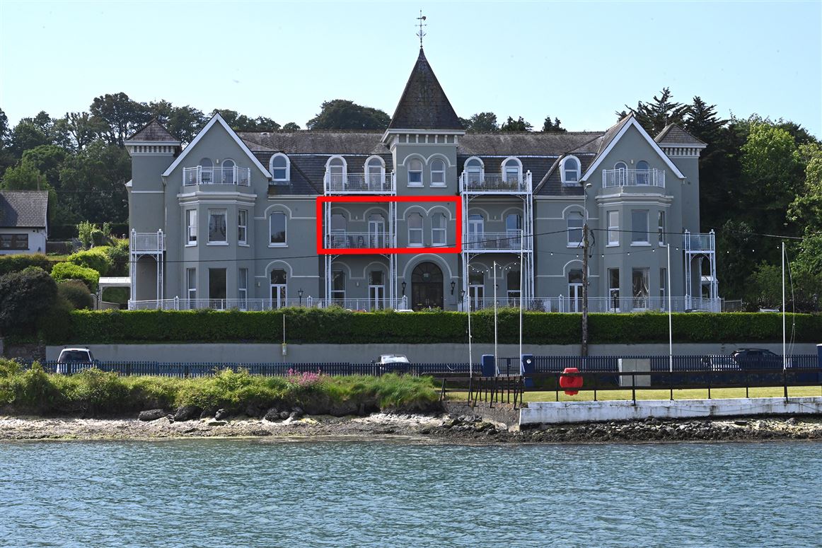 Apartment 9, The Grand, Crosshaven, Cork