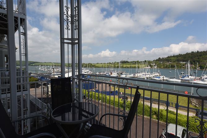 Apartment 9, The Grand, Crosshaven, Cork