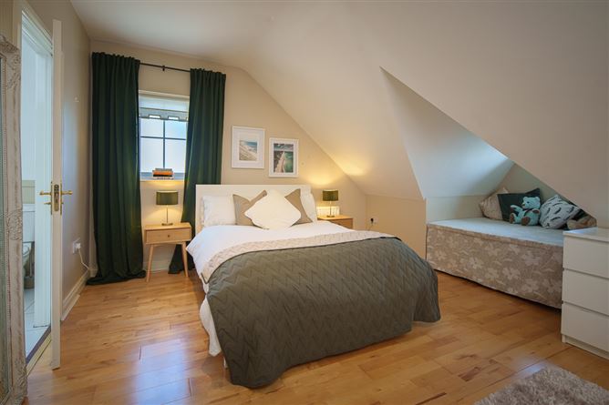 6 Lios Mead, Blackrock Road, Co. Louth