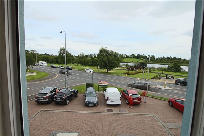 11 Riverview, Landmark Court, Carrick-On-Shannon, Co. Leitrim