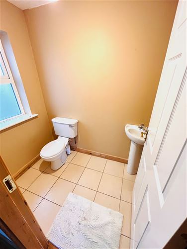 7 Beechgrove, Dundrum, Tipperary