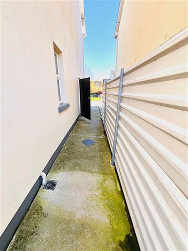 7 Beechgrove, Dundrum, Tipperary