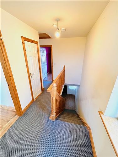 7 Beechgrove, Dundrum, Tipperary