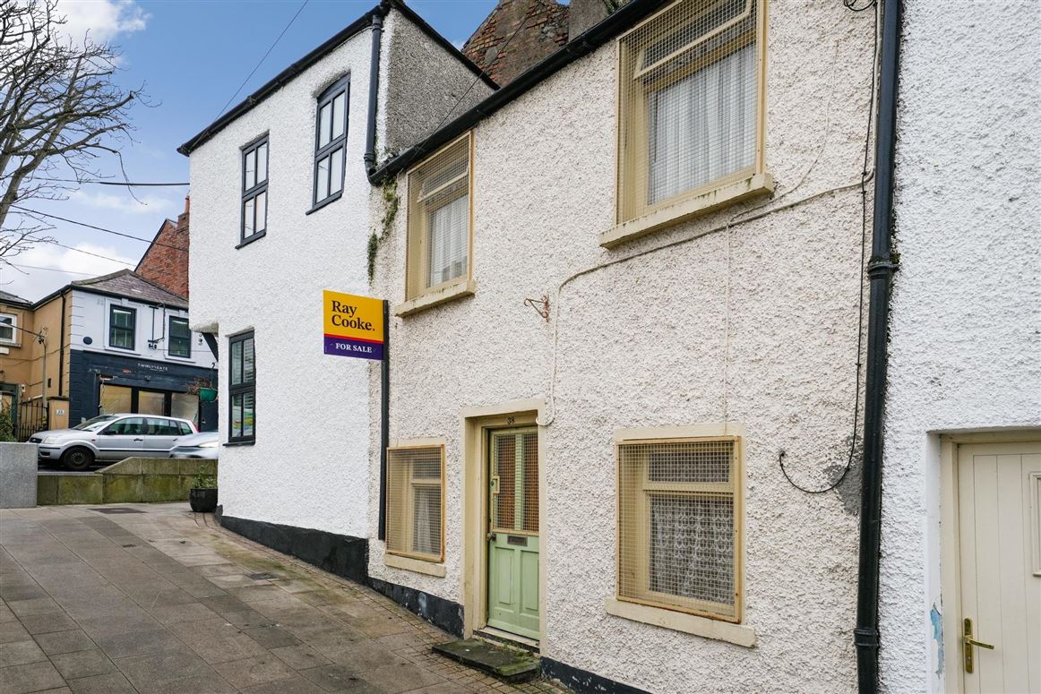 38 Maiden Row, Main Street, Chapelizod, Dublin 20