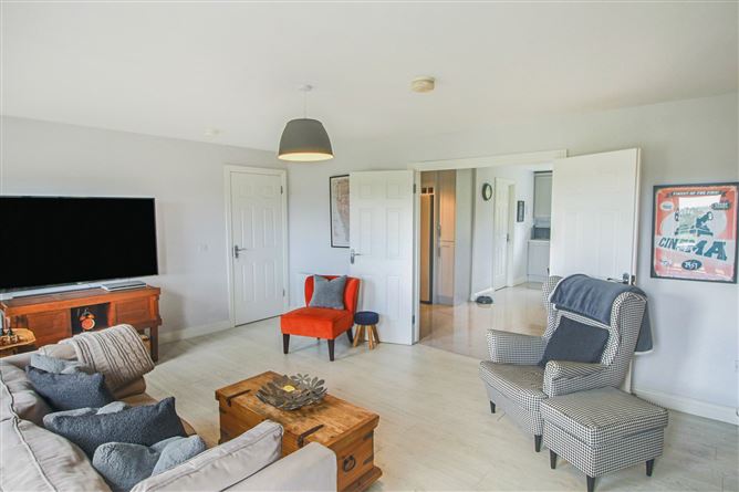 4 Radharc na Baile, Drumshanbo, Co. Leitrim