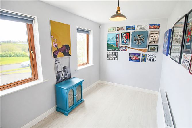 4 Radharc na Baile, Drumshanbo, Co. Leitrim