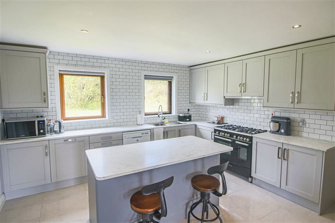 4 Radharc na Baile, Drumshanbo, Co. Leitrim