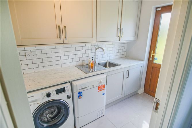 4 Radharc na Baile, Drumshanbo, Co. Leitrim