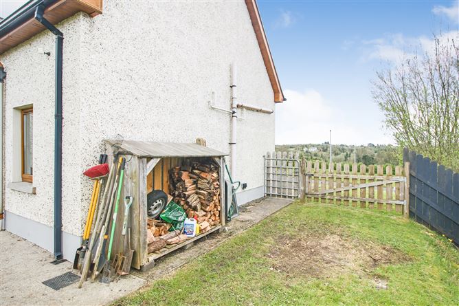 4 Radharc na Baile, Drumshanbo, Co. Leitrim