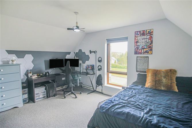 4 Radharc na Baile, Drumshanbo, Co. Leitrim