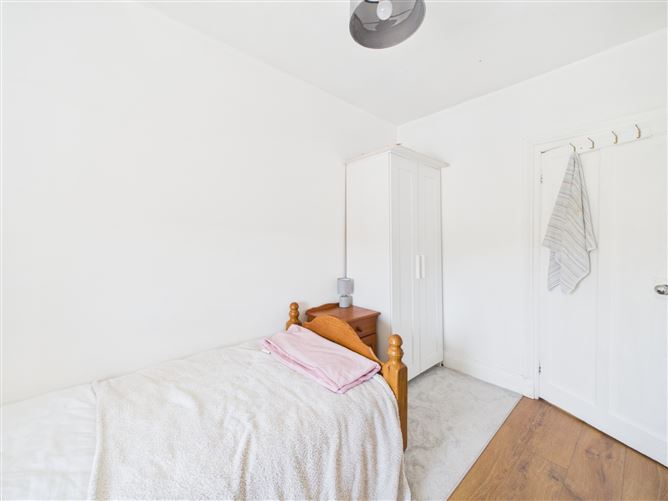 Photo 21 of 25 — 43 Grattan Terrace, Francis Street, Waterford